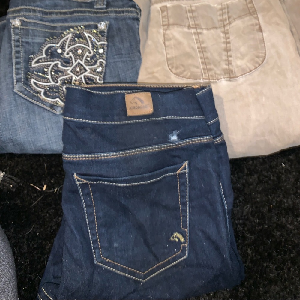 Jean's jeans jeans jeans!!